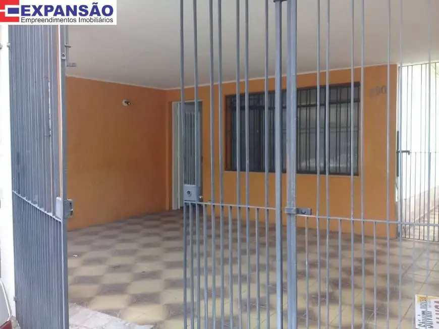 Foto 1 de Casa com 2 Quartos para alugar, 70m² em Chora Menino, São Paulo