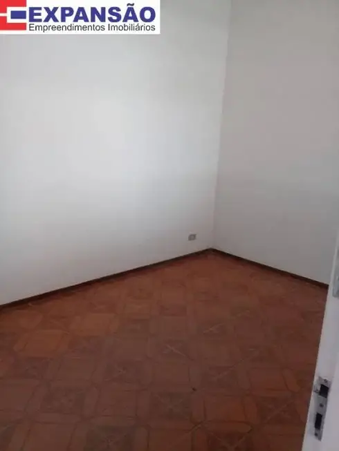 Foto 5 de Casa com 2 Quartos para alugar, 70m² em Chora Menino, São Paulo