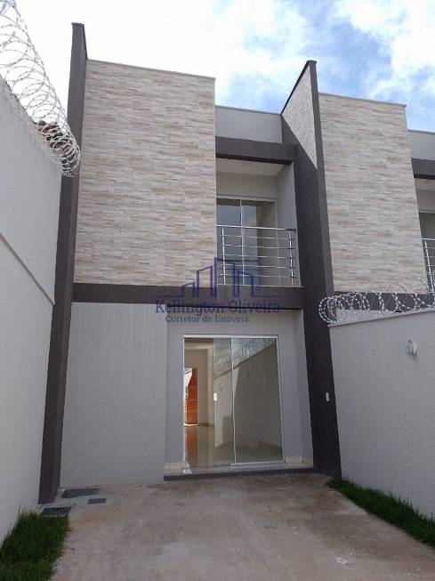 Foto 1 de Casa com 2 Quartos à venda, 120m² em Moinho dos Ventos, Goiânia