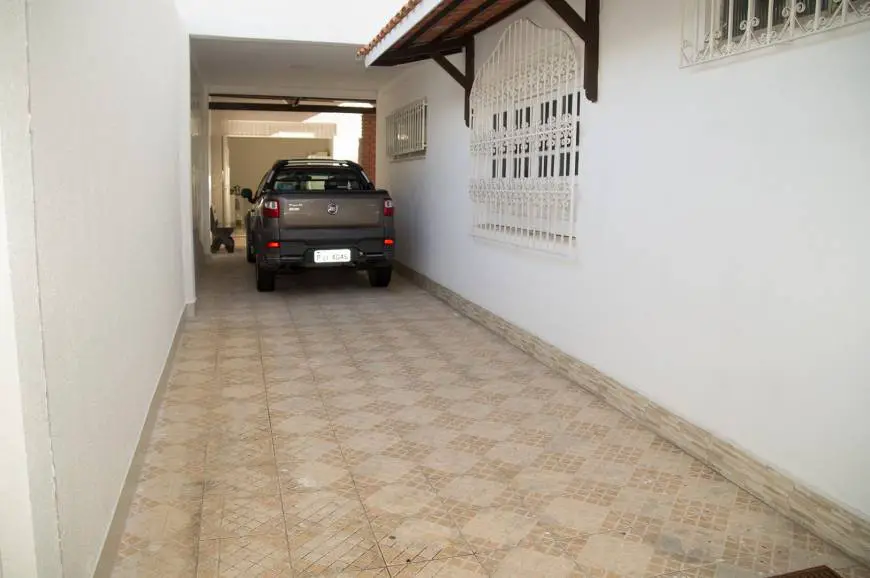 Foto 4 de Casa com 3 Quartos para alugar, 200m² em Farolândia, Aracaju