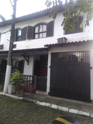 Foto 1 de Casa com 3 Quartos à venda, 76m² em Galo Branco, São Gonçalo
