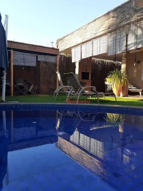 Foto 1 de Casa com 3 Quartos à venda, 200m² em Jardim Pinheiros, São José do Rio Preto