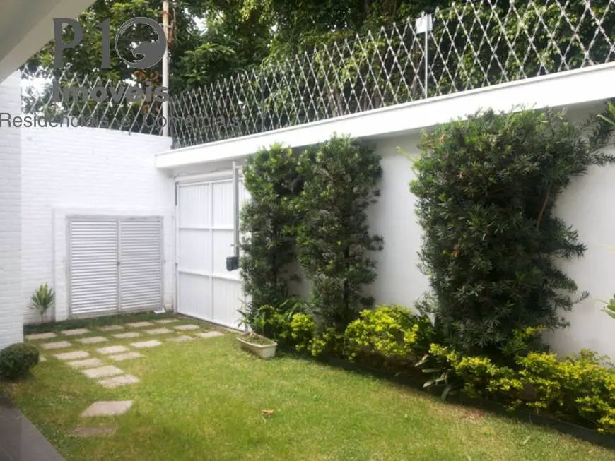 Foto 2 de Casa com 3 Quartos à venda, 320m² em Moema, São Paulo