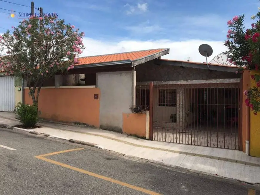 Foto 1 de Casa com 3 Quartos à venda, 300m² em Vila Nova Louveira, Louveira