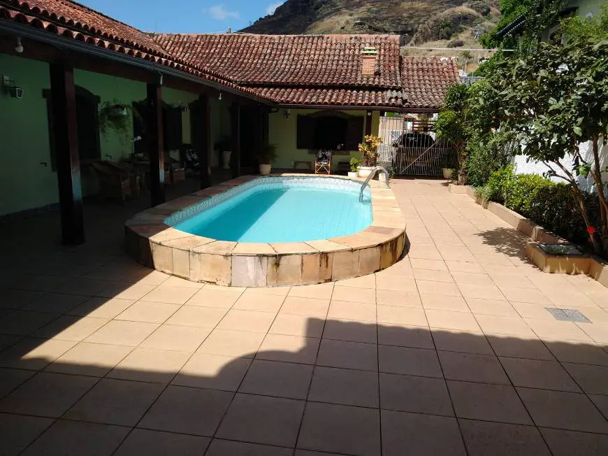 Foto 1 de Casa com 5 Quartos à venda, 350m² em Taquara, Rio de Janeiro