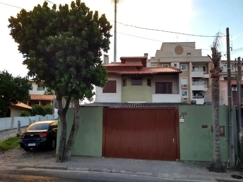 Foto 1 de Casa com 6 Quartos à venda, 320m² em Ingleses do Rio Vermelho, Florianópolis
