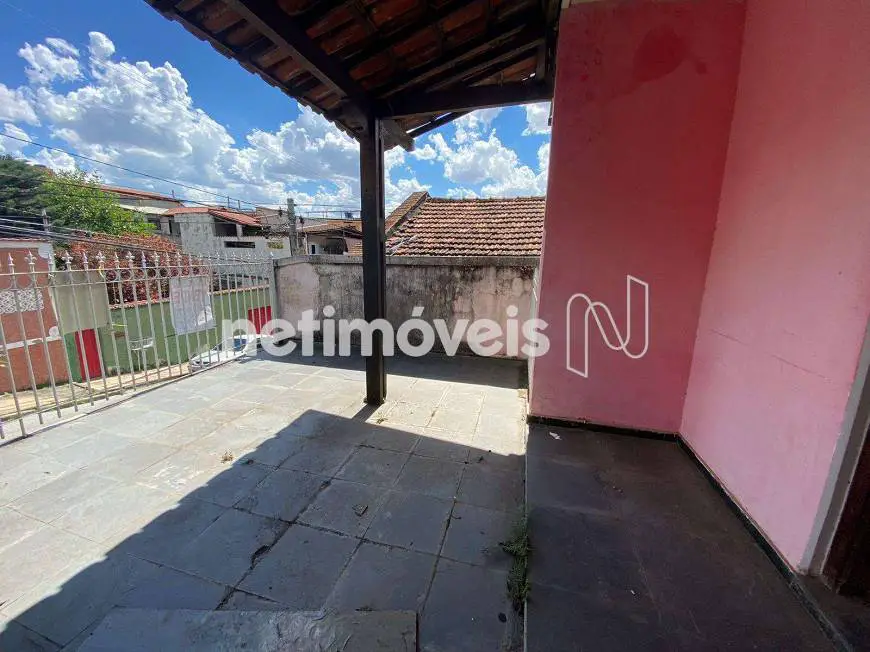 Foto 1 de Casa com 6 Quartos à venda, 370m² em Pompéia, Belo Horizonte