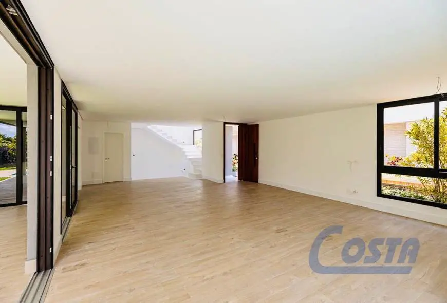 Foto 2 de Casa de Condomínio com 3 Quartos à venda, 455m² em Moema, São Paulo