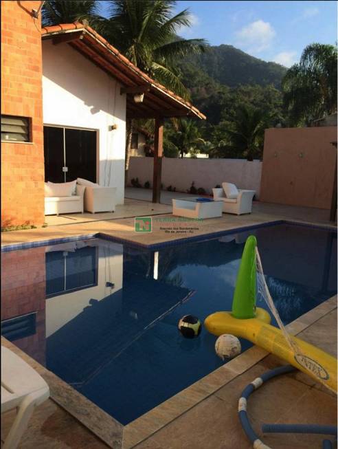 Foto 1 de Casa de Condomínio com 3 Quartos à venda, 268m² em Recreio Dos Bandeirantes, Rio de Janeiro