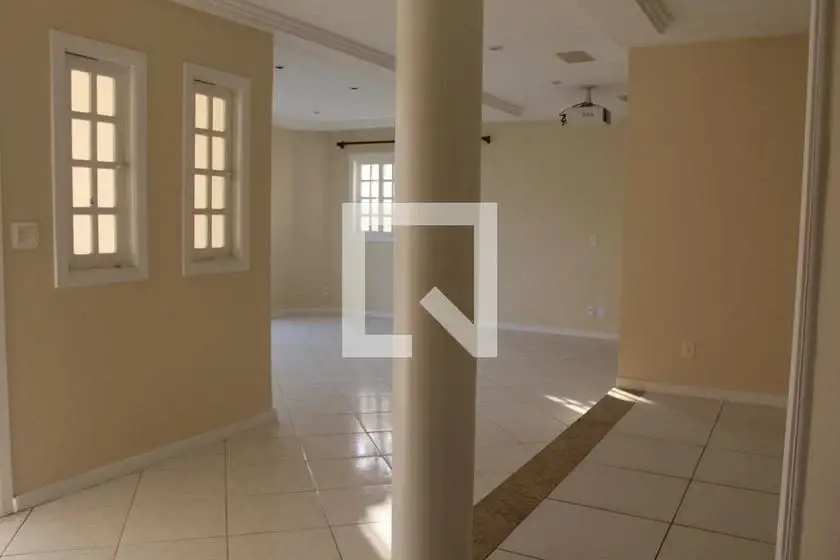 Foto 1 de Casa de Condomínio com 3 Quartos para alugar, 350m² em Vargem Pequena, Rio de Janeiro