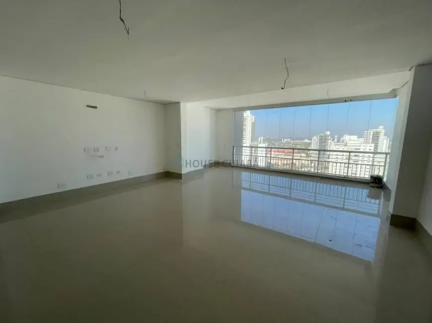Foto 1 de Cobertura com 4 Quartos à venda, 208m² em Duque de Caxias, Cuiabá