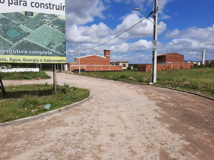 Foto 1 de Lote/Terreno à venda em Parque Guadalajara Jurema, Caucaia