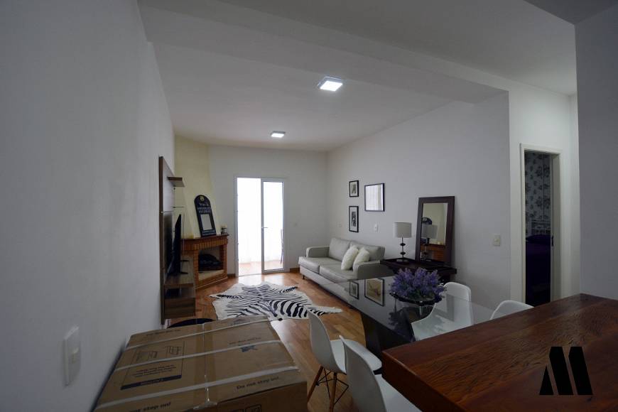 Foto 2 de Apartamento com 1 Quarto à venda, 62m² em Capivari, Campos do Jordão