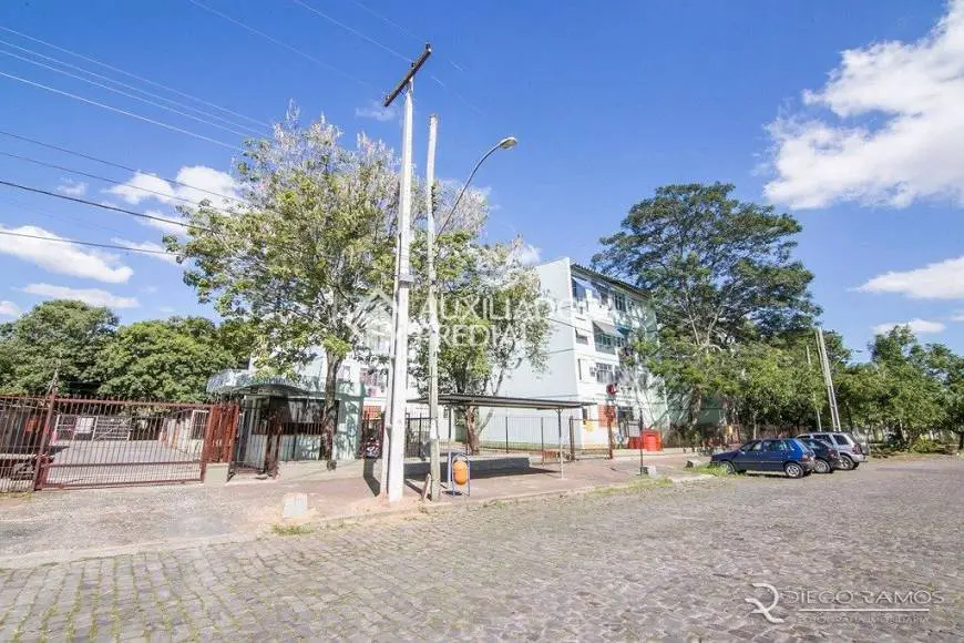 Foto 1 de Apartamento com 1 Quarto à venda, 41m² em Humaitá, Porto Alegre
