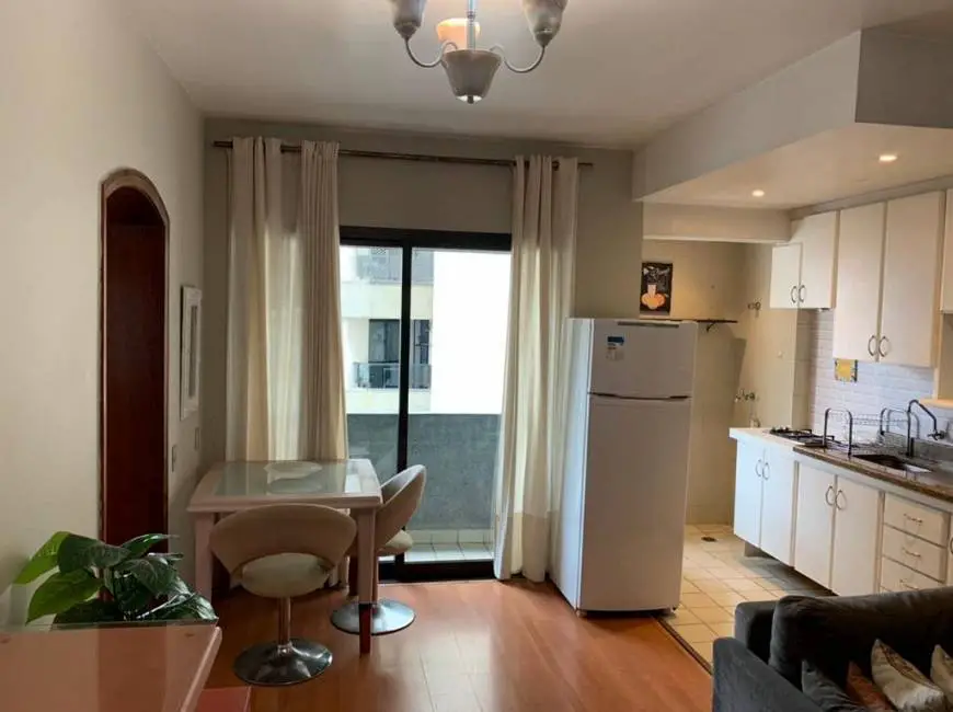 Foto 1 de Apartamento com 1 Quarto à venda, 46m² em Moema, São Paulo