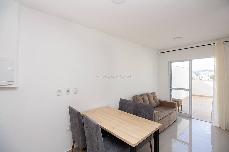 Foto 4 de Apartamento com 1 Quarto à venda, 42m² em São Mateus, Juiz de Fora