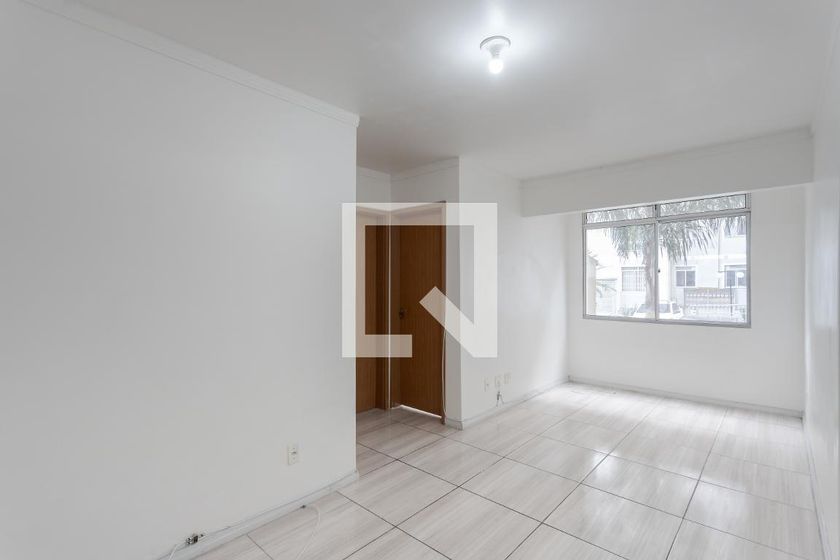 Foto 2 de Apartamento com 2 Quartos para alugar, 48m² em Alto Petrópolis, Porto Alegre
