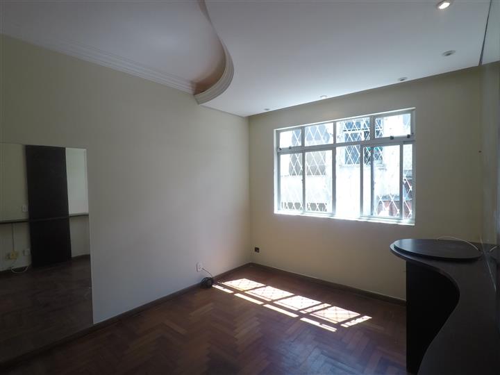 Foto 1 de Apartamento com 2 Quartos para alugar, 80m² em Heliópolis, Belo Horizonte