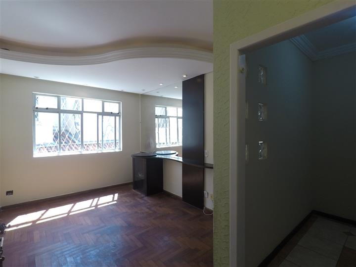 Foto 2 de Apartamento com 2 Quartos para alugar, 80m² em Heliópolis, Belo Horizonte