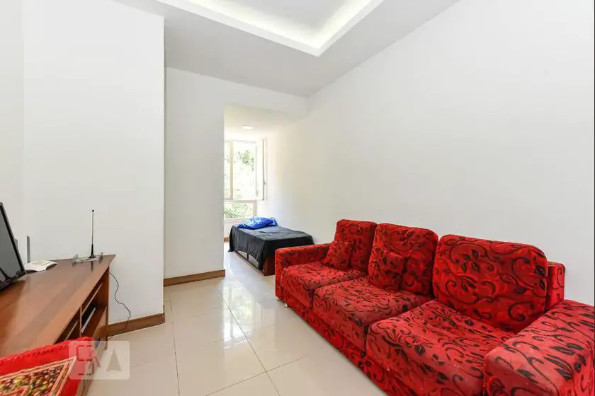 Foto 3 de Apartamento com 2 Quartos para alugar, 64m² em Leme, Rio de Janeiro