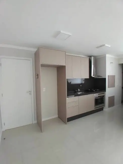 Foto 2 de Apartamento com 2 Quartos à venda, 66m² em Nacoes, Balneário Camboriú