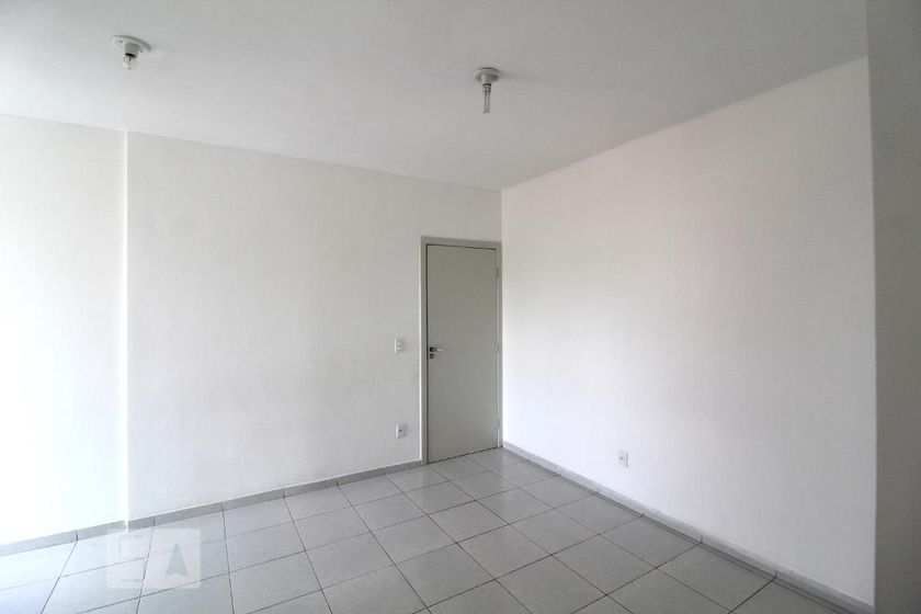 Foto 4 de Apartamento com 2 Quartos para alugar, 74m² em Rudge Ramos, São Bernardo do Campo