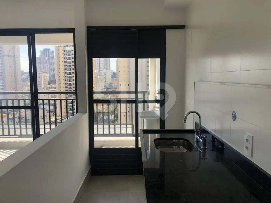 Foto 2 de Apartamento com 2 Quartos para alugar, 48m² em Vila Dom Pedro II, São Paulo