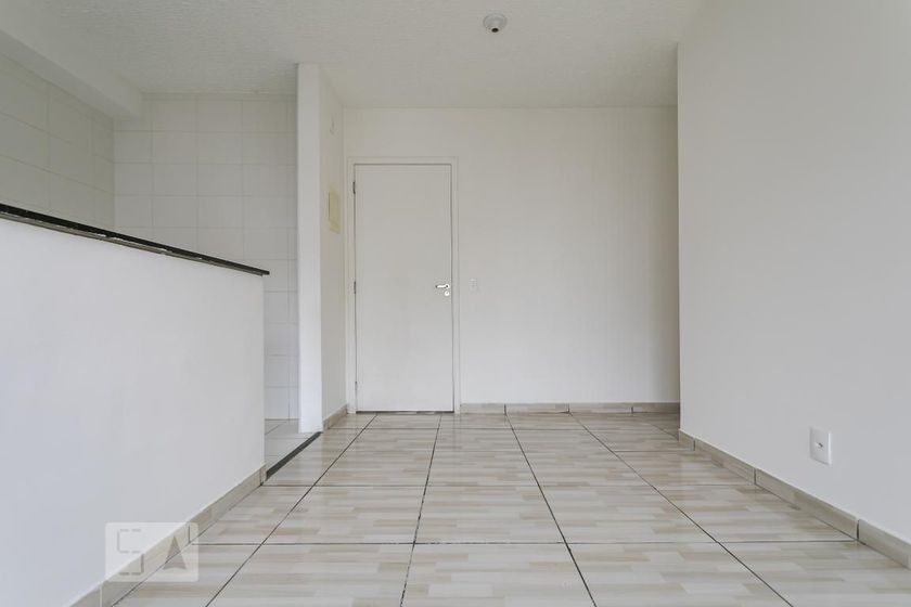 Foto 5 de Apartamento com 2 Quartos para alugar, 48m² em Vila Mogilar, Mogi das Cruzes