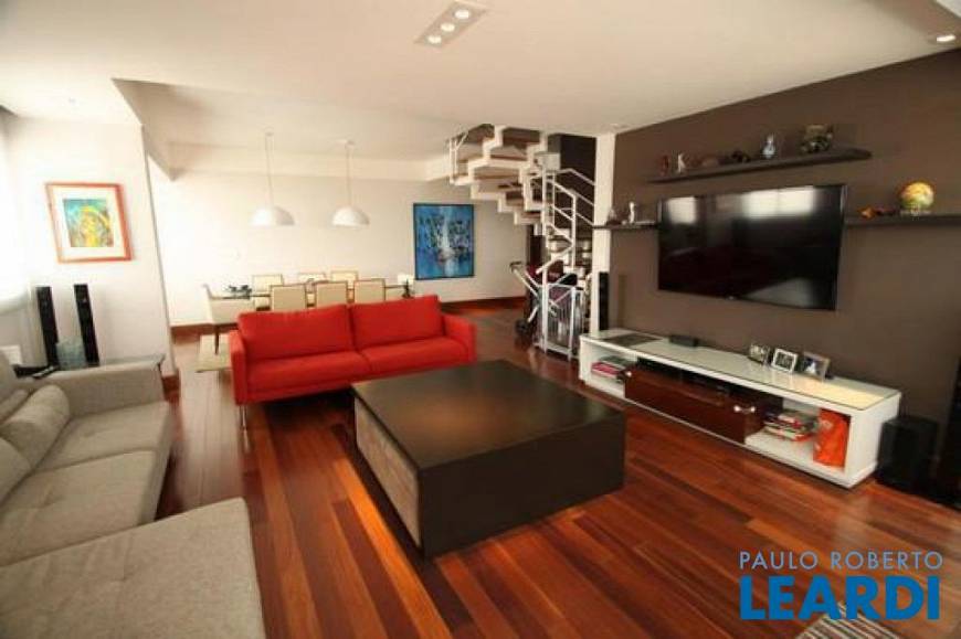 Foto 1 de Apartamento com 2 Quartos à venda, 181m² em Vila Olímpia, São Paulo