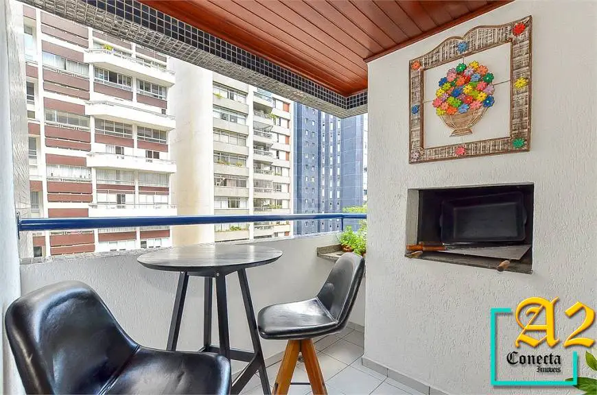 Foto 3 de Apartamento com 3 Quartos à venda, 91m² em Batel, Curitiba