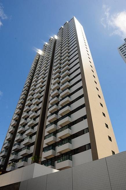 Foto 1 de Apartamento com 3 Quartos à venda, 70m² em Boa Viagem, Recife