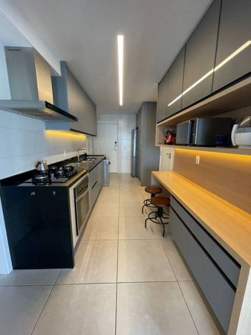 Foto 5 de Apartamento com 3 Quartos para alugar, 189m² em Chácara Santo Antônio, São Paulo