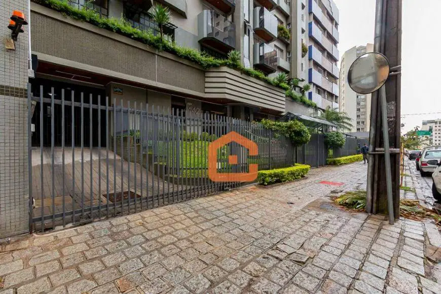 Foto 1 de Apartamento com 3 Quartos à venda, 105m² em Cristo Rei, Curitiba
