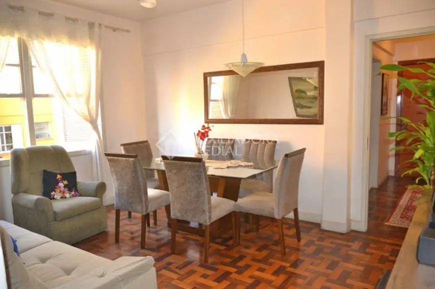 Foto 1 de Apartamento com 3 Quartos à venda, 97m² em Farroupilha, Porto Alegre