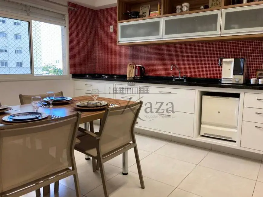 Foto 5 de Apartamento com 3 Quartos à venda, 143m² em Jardim Aquarius, São José dos Campos