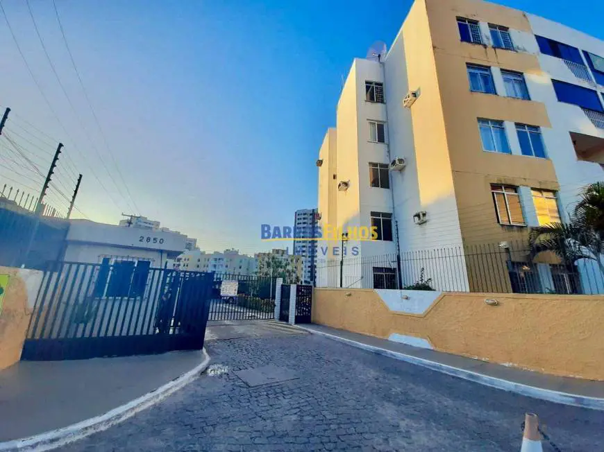 Foto 1 de Apartamento com 3 Quartos para alugar, 85m² em Luzia, Aracaju