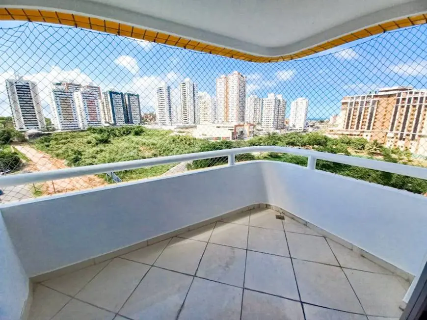 Foto 1 de Apartamento com 3 Quartos à venda, 73m² em Stiep, Salvador