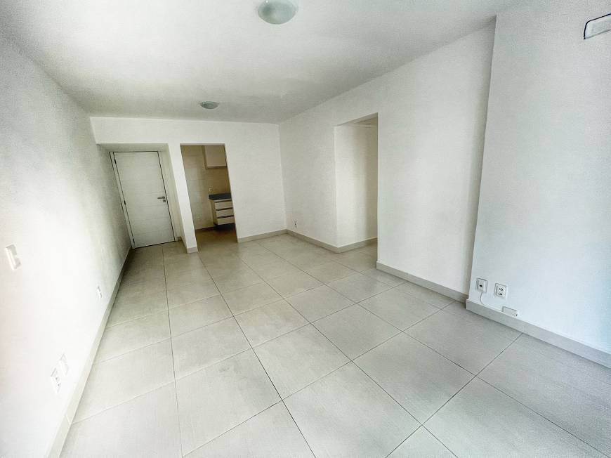 Foto 3 de Apartamento com 3 Quartos à venda, 98m² em Tirol, Natal