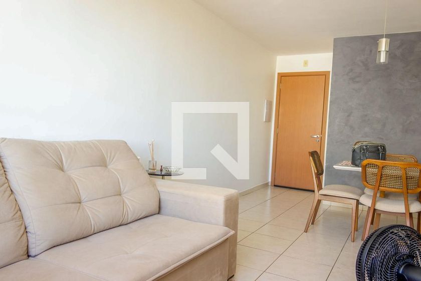 Foto 4 de Apartamento com 3 Quartos para alugar, 76m² em Tubalina, Uberlândia