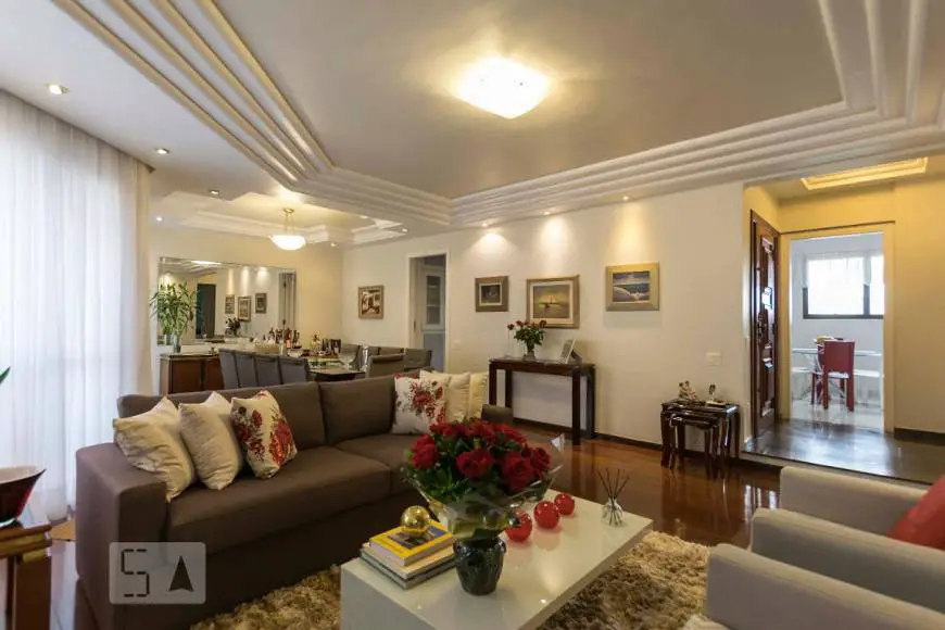 Foto 3 de Apartamento com 3 Quartos para alugar, 186m² em Vila Mariana, São Paulo
