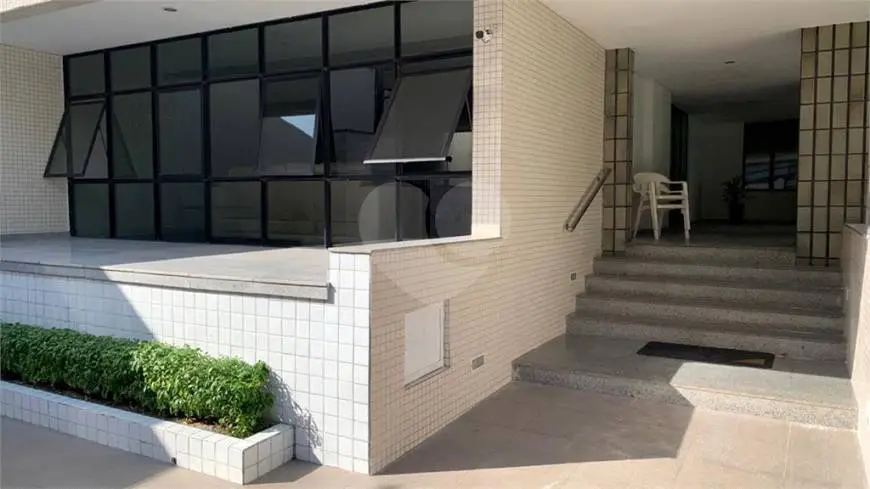 Foto 3 de Apartamento com 4 Quartos à venda, 138m² em Meireles, Fortaleza