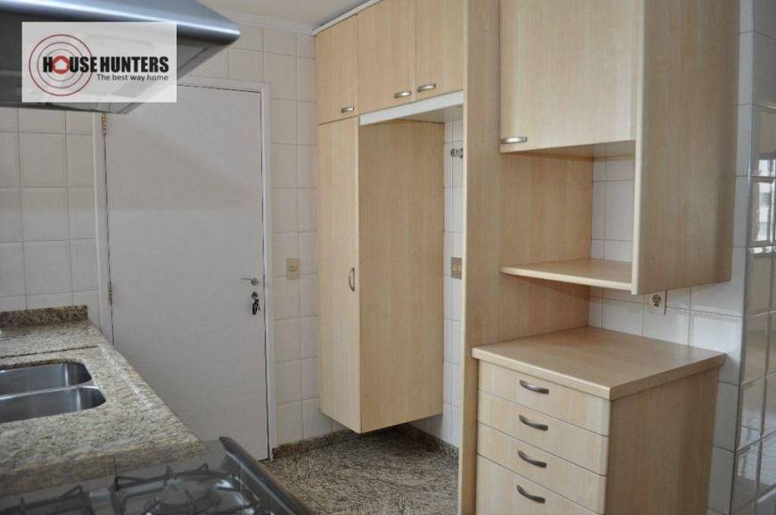 Foto 1 de Apartamento com 4 Quartos para alugar, 223m² em Moema, São Paulo