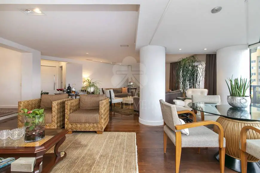Foto 4 de Apartamento com 4 Quartos à venda, 285m² em Paraíso do Morumbi, São Paulo