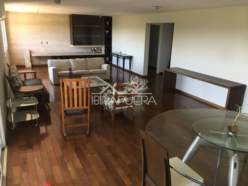 Foto 1 de Apartamento com 4 Quartos à venda, 234m² em Vila Mariana, São Paulo