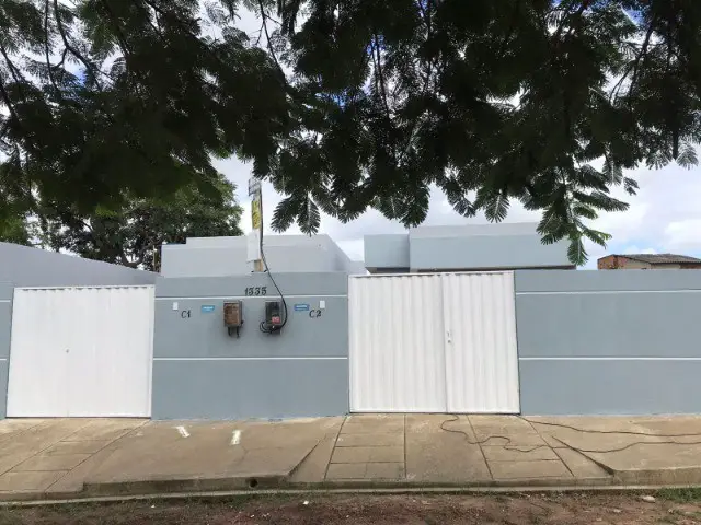 Foto 1 de Casa com 2 Quartos à venda, 72m² em Joaquim de Oliveira, Itaboraí