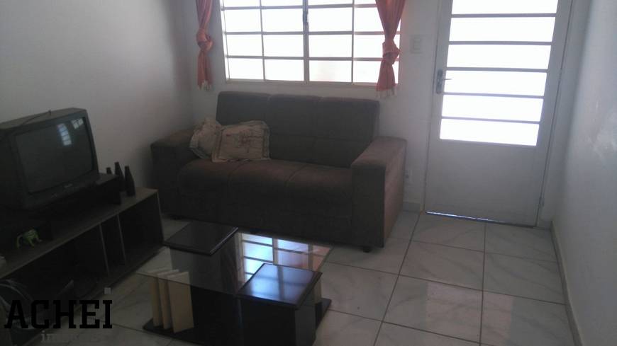 Foto 1 de Casa com 2 Quartos à venda, 70m² em Quinta das Palmeiras, Divinópolis