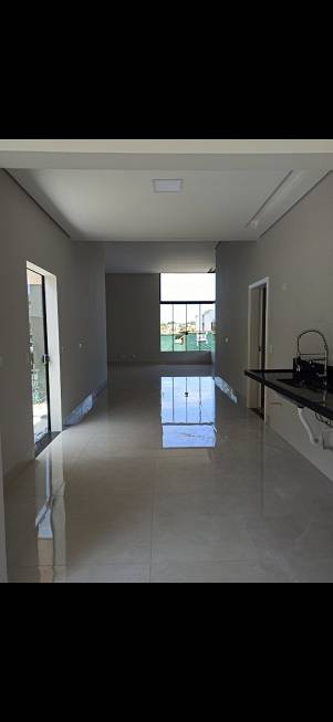 Foto 3 de Casa com 3 Quartos à venda, 145m² em Jardim Morumbi, Londrina