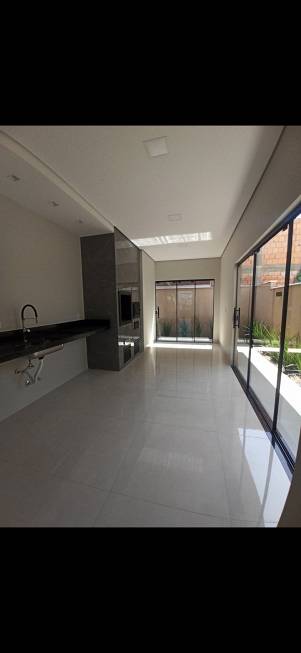 Foto 5 de Casa com 3 Quartos à venda, 145m² em Jardim Morumbi, Londrina