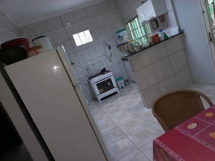 Foto 2 de Casa com 3 Quartos à venda, 120m² em Maracangalha, Belém