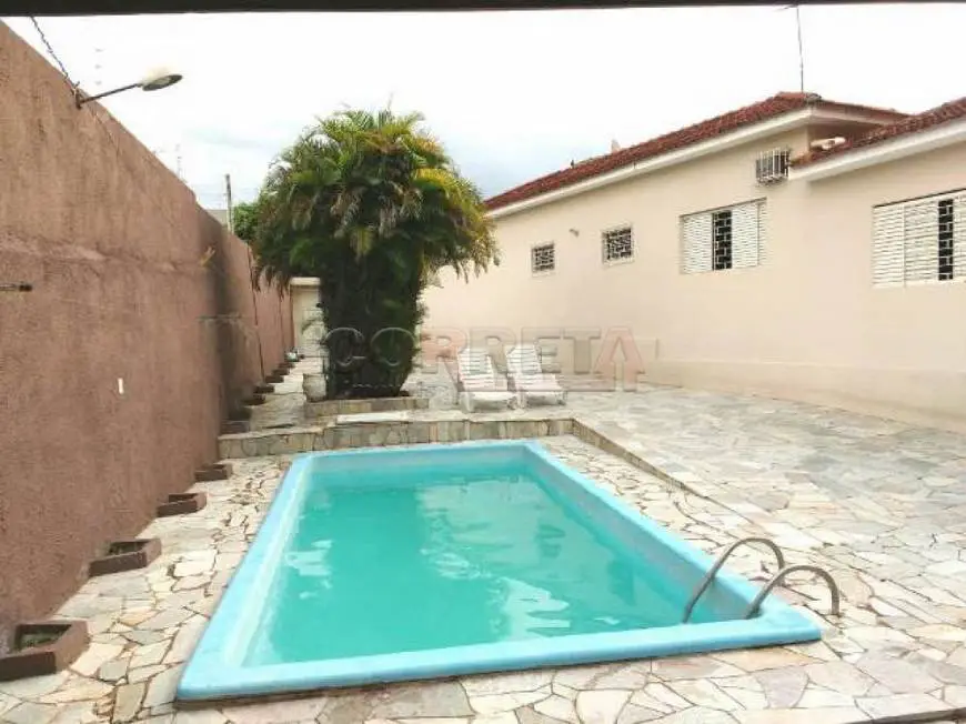Foto 1 de Casa com 3 Quartos à venda, 600m² em Vila Mendonça, Araçatuba